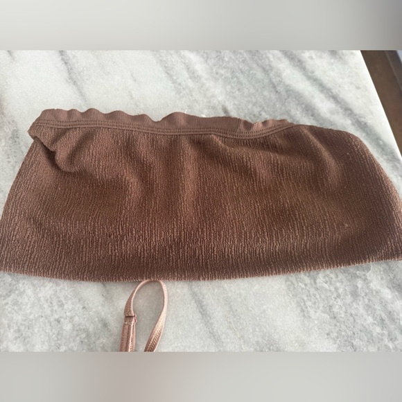 Boho Bundle 9 PC ($250 Value) Anthropologie, Fashion Nova, PINK + Cropped tops 🔥 - Picture 11 of 15